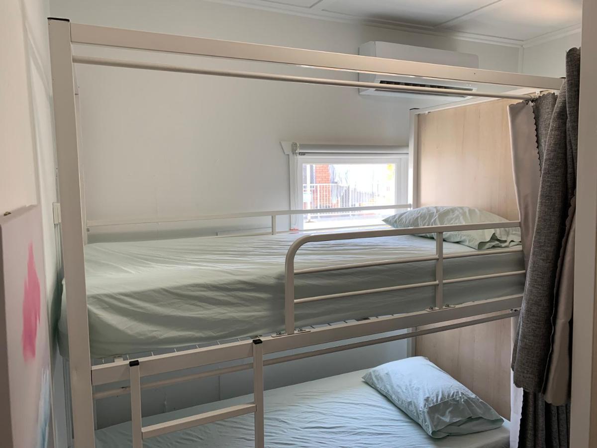 Mumma'S Hostel Surfers Paradise 黄金海岸 外观 照片